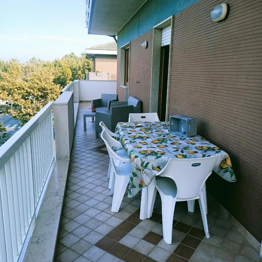 Donata Dal Mare Apartment Francavilla Al Mare Ngoại thất bức ảnh